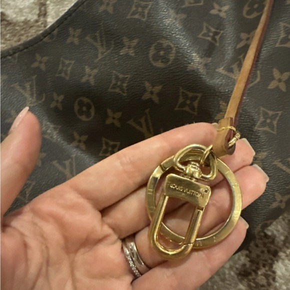 Louis Vuitton Artsy Gm - Picture 4 of 13